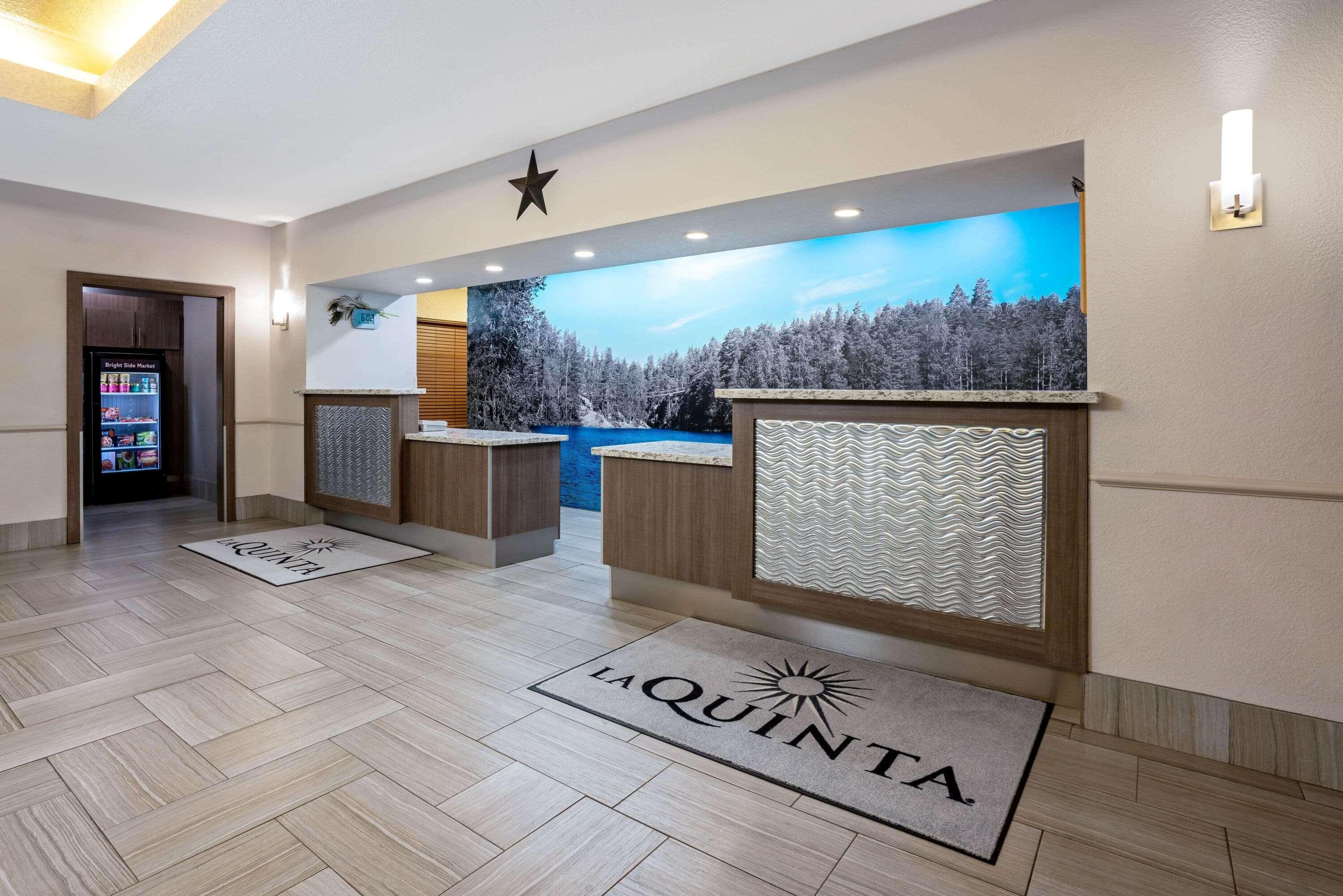 Hotel La Quinta By Wyndham Conroe Exterior foto